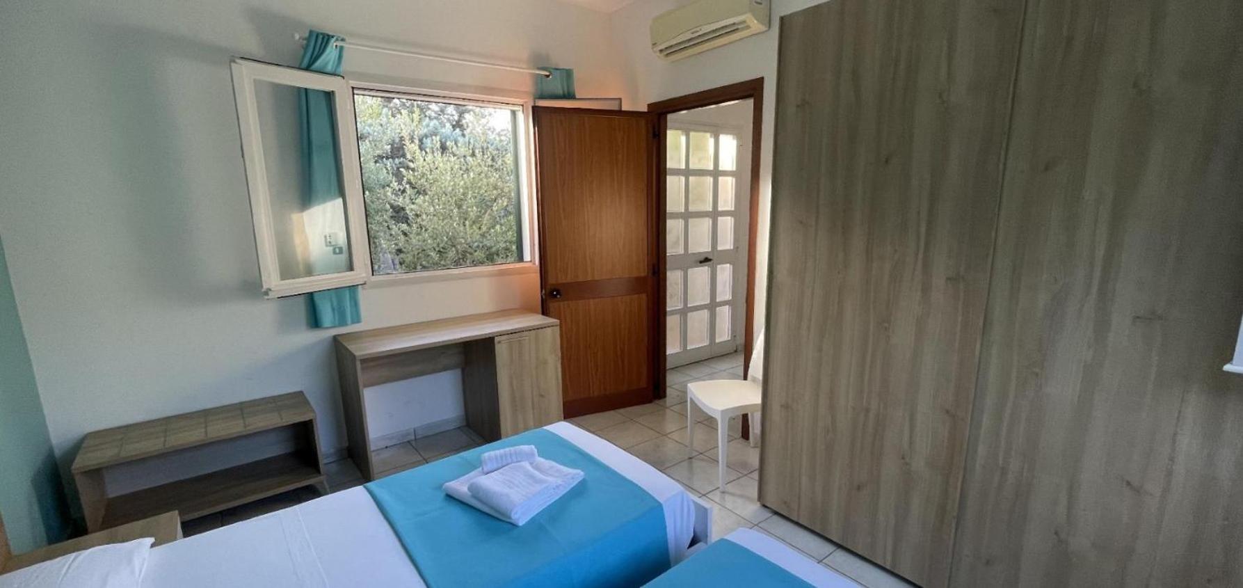 Hotel Dei Bizantini & Villaggio Campo Dei Messapi San Pietro in Bevagna Ngoại thất bức ảnh